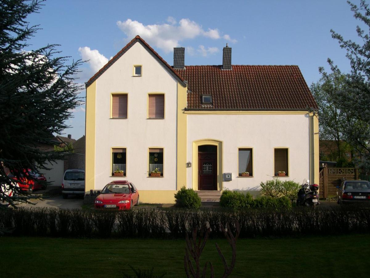 Gaestewohnung Am Mommbach Apartment *